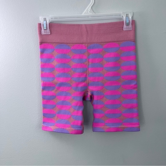 Fabletics Vanessa Hudgens patterned Seamless High-Waisted 9'' Short size small - Picture 2 of 10